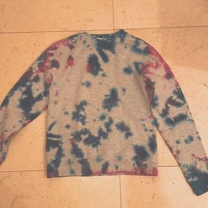 tie-dye sweater